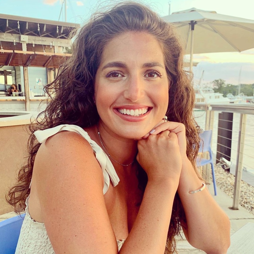 Meet your Posher, Danielle